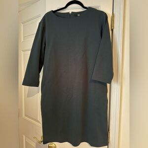 Uniqlo 3/4 sleeve shift dress, dark green, size L